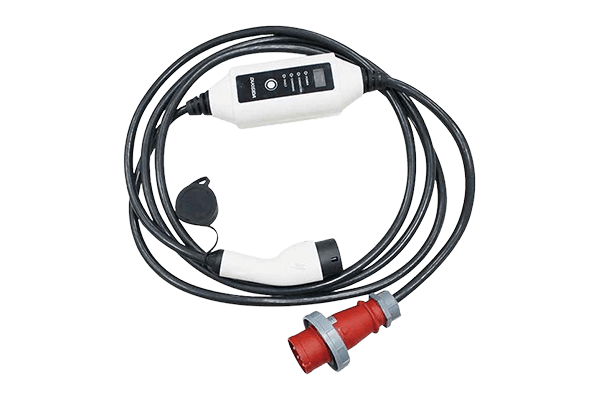 2. T&Ouml;LT&Eacute;SI M&Oacute;D &ndash; E BOX 32A, 230/400V AC