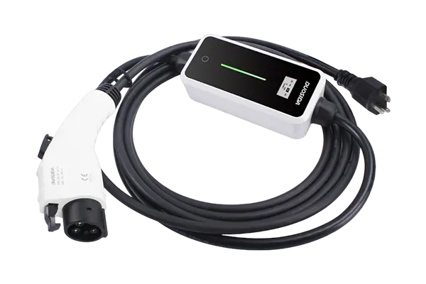 2. T&Ouml;LT&Eacute;SI M&Oacute;D &ndash; U BOX MINI 6/8/13/16A &Aacute;ll&iacute;that&oacute;, 110~240V AC